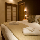 Annabel Bedroom with a Chair | Hirafu, Niseko