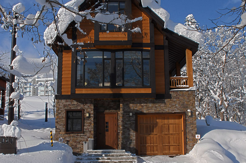 Byakko Exterioe with Snow View | Hirafu, Niseko