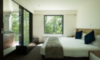 Glass House Bedroom | Lower Hirafu Village, Niseko