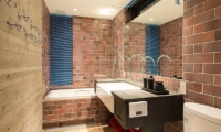 Gustav’s Hideaway En-suite Bathroom | Lower Hirafu Village, Niseko