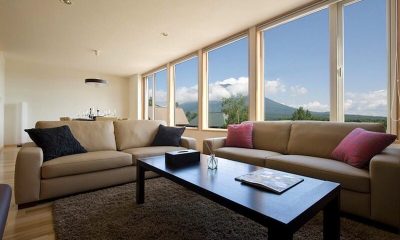 Oak Ridge Living Room | Hirafu Izumikyo 2, Niseko