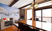 Old Man Creek Living And Dining Area | Hirafu Izumikyo 1, Niseko