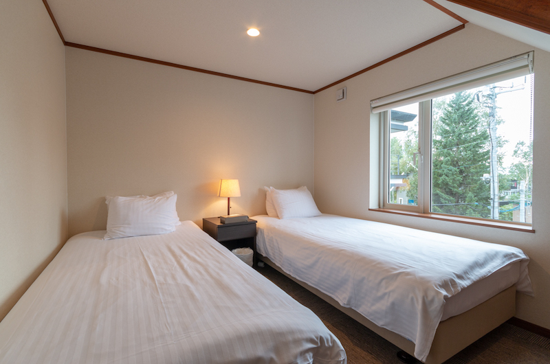 Powder Cottage Twin Bedroom Area | Hirafu, Niseko