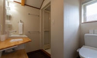 Powder Cottage Bathroom Two | Hirafu, Niseko