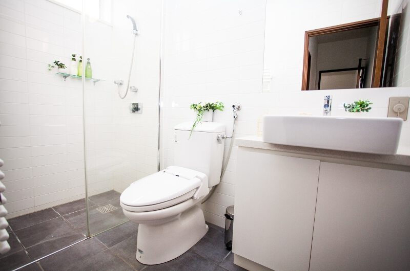 Toshokan Townhouses Bathroom | Middle Hirafu Village, Niseko