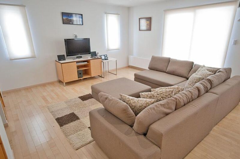 Toya Living Area | Hirafu, Niseko