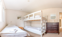 Wajima Bunk Beds | Middle Hirafu Village, Niseko
