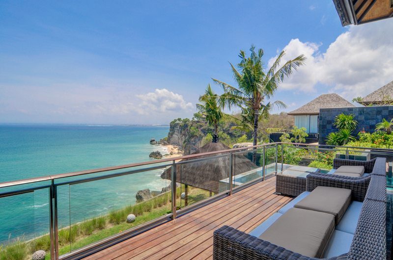 Villa Aum Outdoor Lounge | Uluwatu, Bali