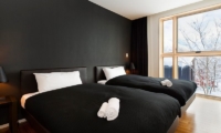 Forest Estate Twin Bedroom | Middle Hirafu Village, Niseko