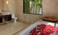 The Residence Villa Amman Residence Bathroom | Seminyak, Bali