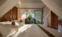 Villa Istana Satu Master Bed | Seminyak, Bali