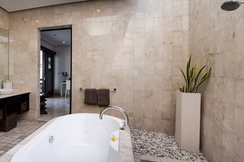 Villa Zensa Residence Bathroom | Seminyak, Bali Villa Zensa Residence Bathroom | Seminyak, Bali