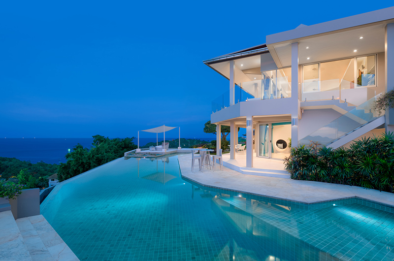 Baan Bon Khao Samui Outdoor Area at Night | Choeng Mon, Koh Samui