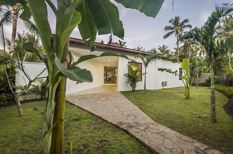 Villa Melaya Pathway | Gilimanuk, Bali