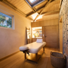 Boraboraone Massage Room