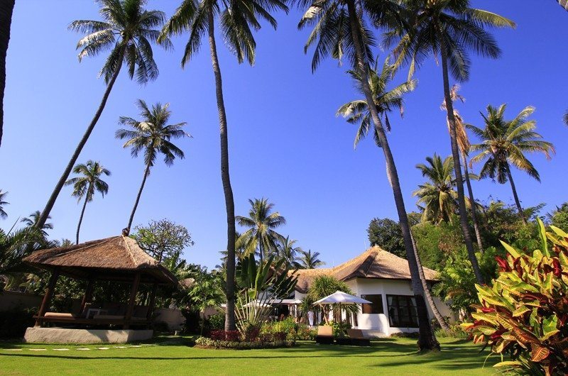 Get Kembali Villas Pictures