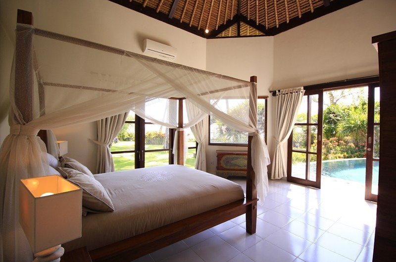 Kembali Villa Bedroom One | Kubutambahan, Bali