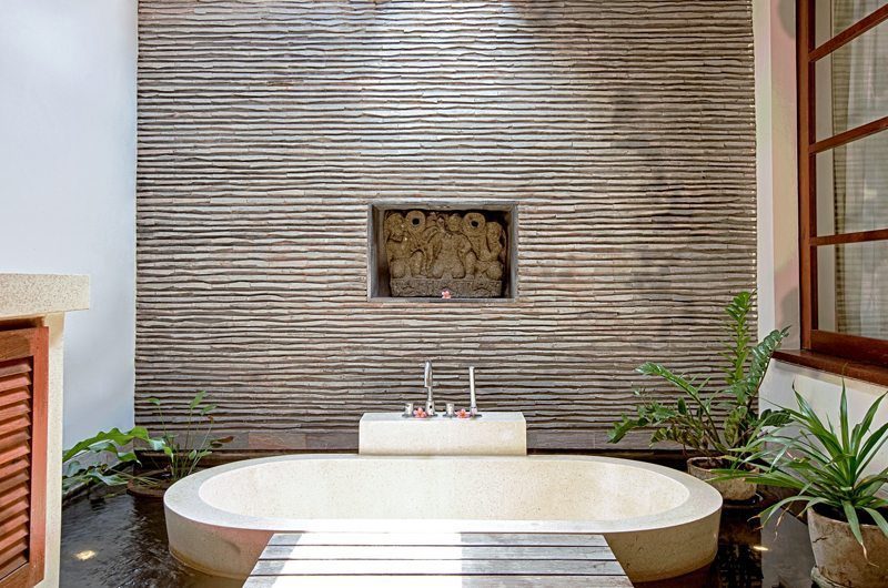 Villa Seriska Satu Sanur Master Bathroom | Sanur, Bali