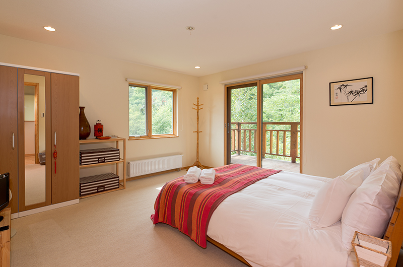 The Chalets At Country Resort Atsuma Bedroom Area | Hirafu, Niseko