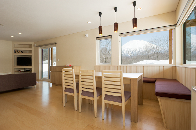 The Chalets At Country Resort Erimo Dining Table | Hirafu, Niseko