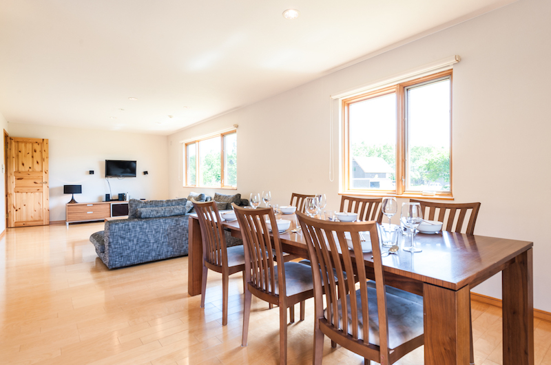 The Chalets At Country Resort Mashu Dining Table | Hirafu, Niseko
