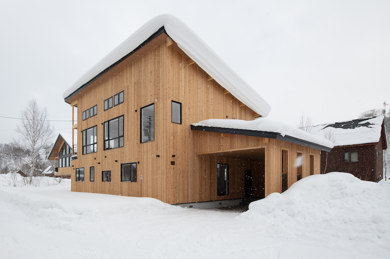 The Chalets at Country Resort Tancho Building | St Moritz, Niseko