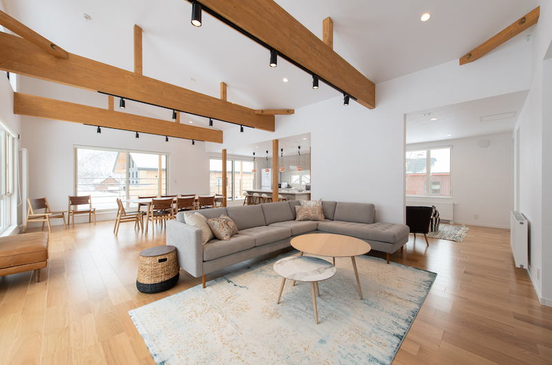 The Chalets at Country Resort Tancho Living Room | St Moritz, Niseko