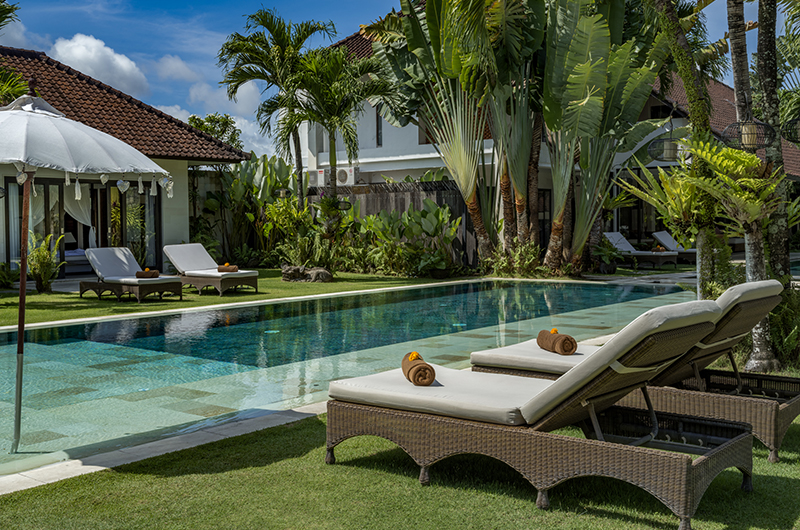 Abaca Villas Villa Iluh Sun Beds | Seminyak, Bali