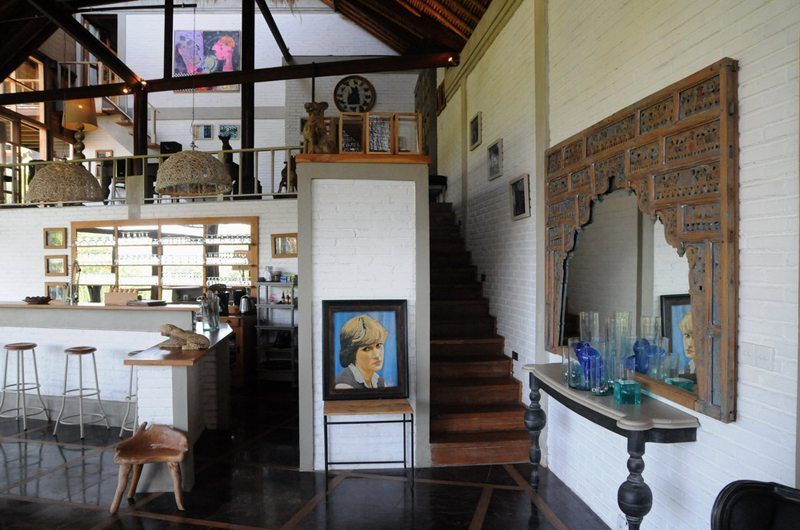 Villa Constance Living And Dining Pavilion | Ubud, Bali
