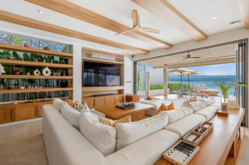 Villa Peace Living Room with TV and Sea View | Choeng Mon, Koh Samui