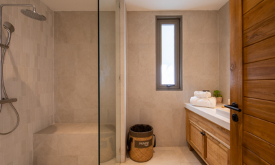 Villa Peace Shared Bathroom for Bedroom Three and Four | Choeng Mon, Koh Samui