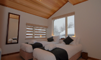Shirayuki Lodge Twin Bedroom | Hirafu, Niseko