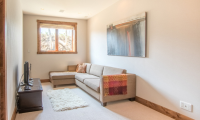 Yukimi Lounge | Hirafu, Niseko