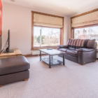 Yukimi Lounge | Hirafu, Niseko
