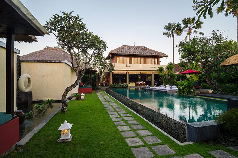 Imani Villas Mahesa Pool and Garden Area | Umalas, Bali
