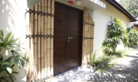 Villa Chez Ami Entrance | Legian, Bali