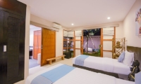 Villa Chez Ami Twin Bedroom | Legian, Bali