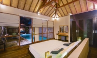 Villa Chez Ami Master Bedroom | Legian, Bali