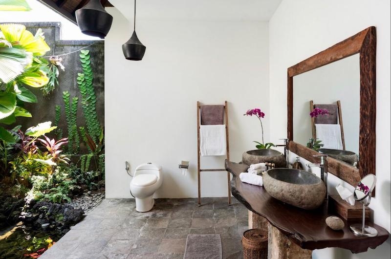 Villa Tempat Damai Bathroom | Canggu, Bali