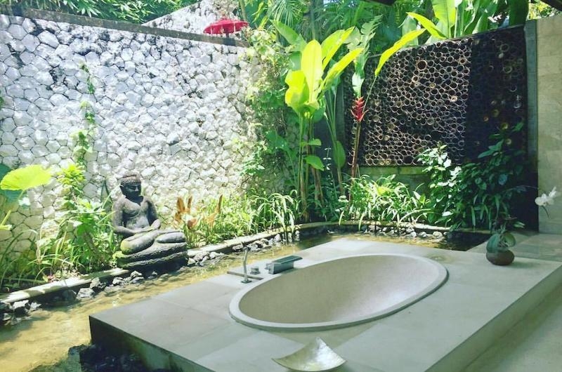 Villa Tempat Damai Bathtub | Canggu, Bali