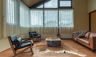Tahoe Lodge Seating Room | Hirafu, Niseko