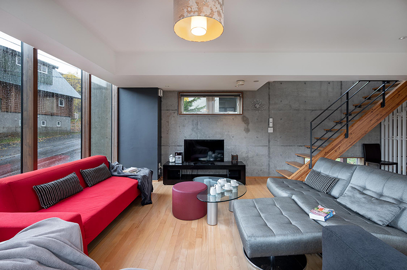 Yuki Uchi Living Area with TV | Hirafu, Niseko