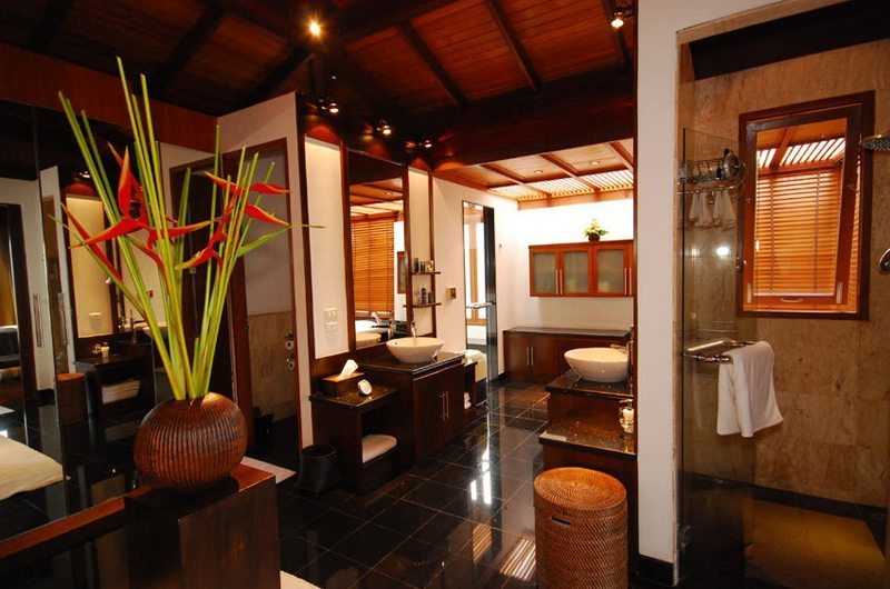 Ayara Surin Master Bathroom | Phuket, Thailand