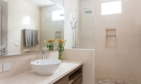 Allure Villas Bathroom | Seminyak, Bali