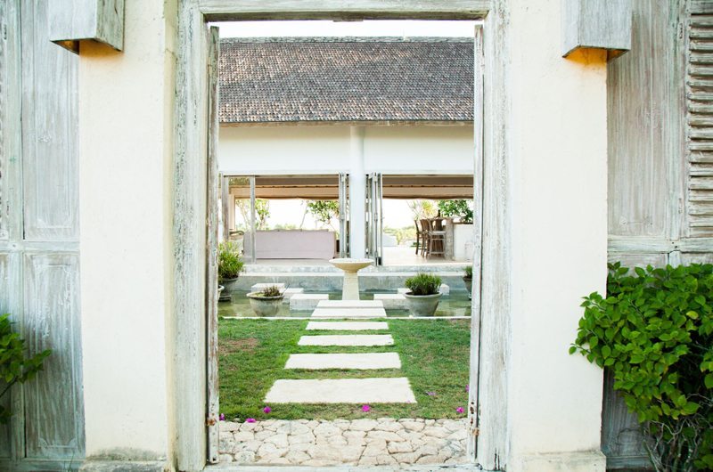 Island House Entrance | Nusa Lembongan, Bali
