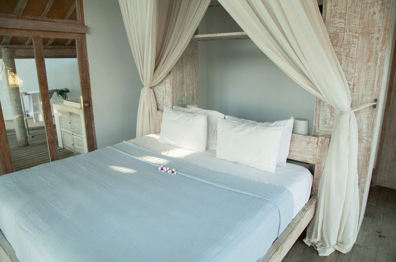 Island House Master Bedroom | Nusa Lembongan, Bali