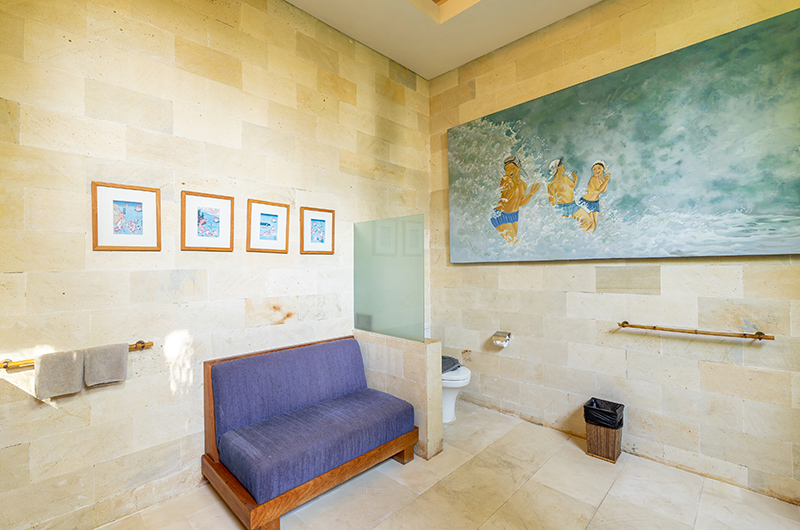 Niconico Mansion Bathroom One | Seminyak, Bali