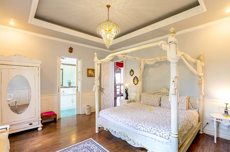 Niconico Mansion Bedroom Three with Wooden Floor | Seminyak, Bali