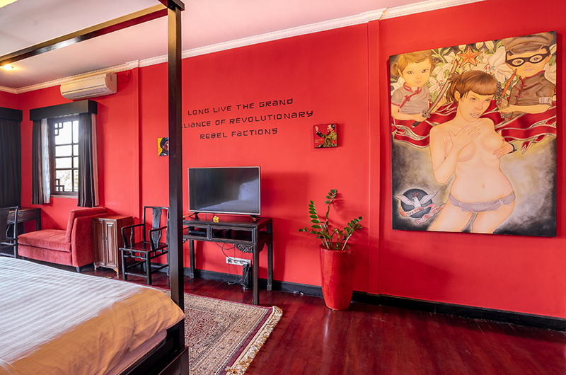 Niconico Mansion Bedroom Five with Painting | Seminyak, Bali