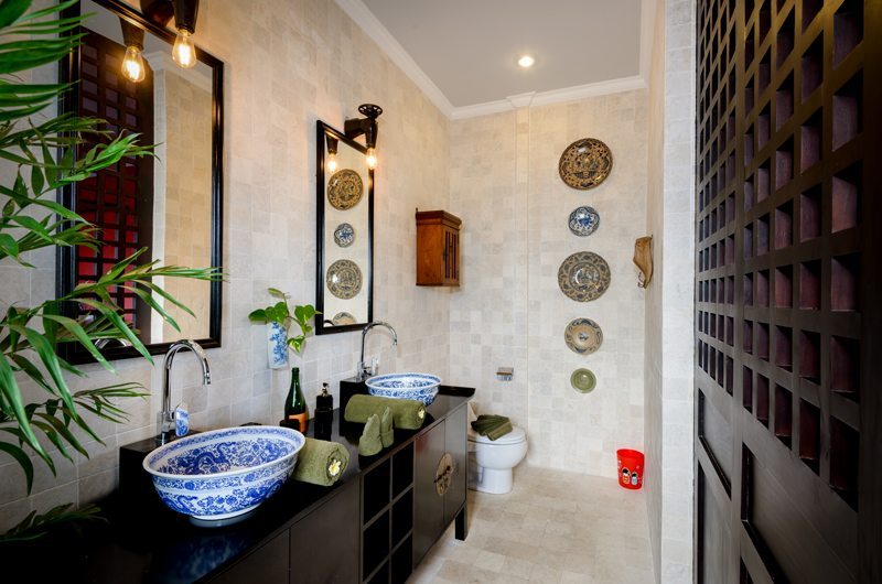 Niconico Mansion Bathroom Three | Petitenget, Bali